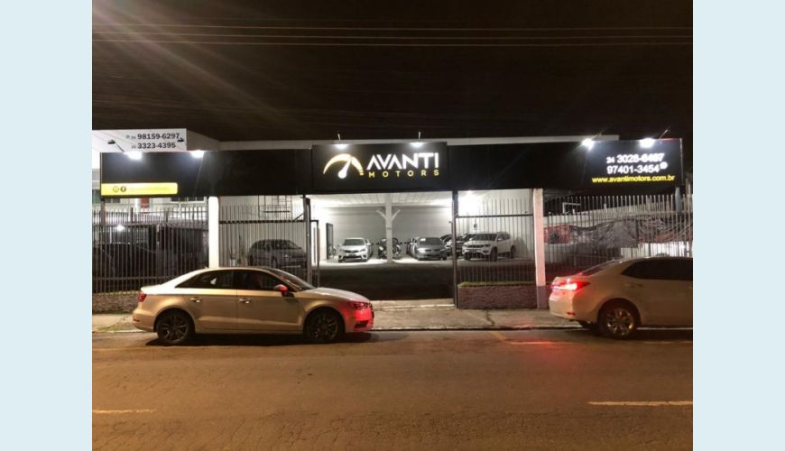 AVANTI MOTORS Foto 2 (Grande)