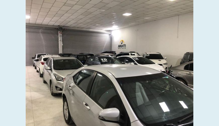 AVANTI MOTORS Foto 3 (Grande)