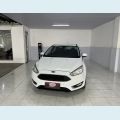 FORD FOCUS 2.0 SE FASTBACK 16V FLEX 4P POWERSHIFT - BRANCO - 2016 Foto 1 (Miniatura)