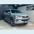 TOYOTA HILUX SW4 2.8 SRX 4X4 7 LUGARES 16V TURBO INTERCOOLER DIESEL 4P AUT. - N/D - 2020 Foto 1 (Miniatura)