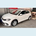 VOLKSWAGEN POLO 1.0 MPI TOTAL FLEX MANUAL - BRANCO - 2024 Foto 1 (Miniatura)