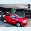 VOLKSWAGEN FOX 1.0 MI FLEX 8V MANUAL 4P - VERMELHO - 2011 Foto 1 (Miniatura)