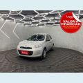 NISSAN MARCH 1.0 16V FLEX MANUAL 4P - PRATA - 2013 Foto 1 (Miniatura)