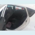 FORD FIESTA 1.6 TI-VCT FLEX SE MANUAL - BRANCO - 2018 Foto 10 (Miniatura)