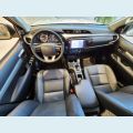 TOYOTA HILUX 2.8 D-4D TURBO DIESEL CD SRV 4X4 AUT. - BRANCO - 2022 Foto 10 (Miniatura)