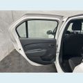 RENAULT LOGAN ZEN 1.0 12V SCE FLEX - BRANCO - 2023 Foto 10 (Miniatura)