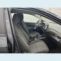 CHEVROLET ONIX LT 1.0 TURBO - CINZA - 2024 Foto 10 (Miniatura)