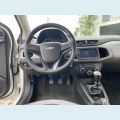 CHEVROLET ONIX 1.0 LT SPE/4 - BRANCO - 2015 Foto 10 (Miniatura)