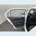 VOLKSWAGEN VOYAGE 1.0 MPI FLEX MANUAL 4P - BRANCO - 2023 Foto 10 (Miniatura)