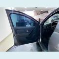 RENAULT LOGAN LIFE 1.0 12V FLEX MANUAL 4P - CINZA - 2021 Foto 10 (Miniatura)