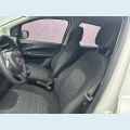 FIAT UNO ATTRACTIVE 1.0 FLEX MANUAL 4P - BRANCO - 2021 Foto 10 (Miniatura)