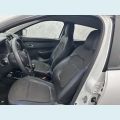 RENAULT KWID INTENSE 1.0 FLEX MANUAL 4P - BRANCO - 2023 Foto 10 (Miniatura)