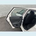 VOLKSWAGEN POLO TRACK 1.0 FLEX MANUAL 4P - BRANCO - 2023 Foto 10 (Miniatura)