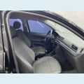 VOLKSWAGEN VOYAGE 1.6 FLEX MANUAL 4P - PRETO - 2022 Foto 10 (Miniatura)