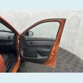 RENAULT RENAULT KWID ZEN 1.0 12V FLEX MANUAL 4P - LARANJA - 2020 Foto 10 (Miniatura)