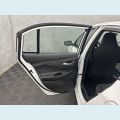CHEVROLET ONIX LT 1.0 TURBO FLEX MANUAL 4P - BRANCO - 2024 Foto 10 (Miniatura)