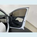 RENAULT CAPTUR INTENSE 2.0 16V FLEX AUT. 4P - BRANCO - 2018 Foto 10 (Miniatura)