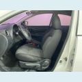NISSAN NISSAN VERSA 1.0 12V FLEX MANUAL 4P - BRANCO - 2016 Foto 10 (Miniatura)