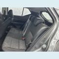 NISSAN KICKS ACTIVE 1.6 (FLEX) - PRATA - 2024 Foto 10 (Miniatura)