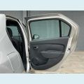 RENAULT LOGAN ZEN 1.0 - PRATA - 2025 Foto 10 (Miniatura)