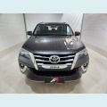 TOYOTA HILUX SW4 2.8 SRX 4X4 16V TURBO INTERCOOLER DIESEL 4P AUT. - CINZA - 2019 Foto 2 (Miniatura)