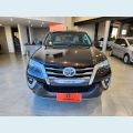 TOYOTA HILUX SW4 2.8 SRX DIAMOND 4X4 7 LUGARES 16V TURBO INTERCOOLER DIESEL 4P AUT. - MARROM - 2019 Foto 2 (Miniatura)