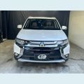 MITSUBISHI OUTLANDER 3.0 GT 4X4 V6 24V 4P AUT. - N/D - 2018 Foto 2 (Miniatura)