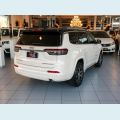 JEEP COMMANDER OVERLAND TD380 4X4 TURBO DIESEL - BRANCO - 2023 Foto 2 (Miniatura)