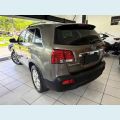 KIA SORENTO EX2 2.4 16V MANUAL 4P - CINZA - 2012 Foto 2 (Miniatura)