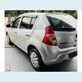 RENAULT SANDERO EXPRESSION 1.0 16V FLEX MANUAL 4P - PRATA - 2011 Foto 2 (Miniatura)