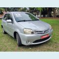 TOYOTA ETIOS FLEX MANUAL 4P - PRATA - 2013 Foto 2 (Miniatura)