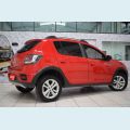 RENAULT SANDERO STEPWAY 1.6 8V FLEX MANUAL 4P - VERMELHO - 2017 Foto 2 (Miniatura)