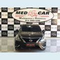 NISSAN VERSA 1.0 12V FLEX 4P MANUAL - CINZA - 2017 Foto 3 (Miniatura)