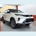 TOYOTA HILUX SW4 2.8 D-4D TURBO DIESEL DIAMOND 7L AUT. - BRANCO - 2022 Foto 3 (Miniatura)