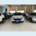 FIAT TORO 2.0 16V TURBO DIESEL ULTRA 4WD AT9 - BRANCO - 2021 Foto 3 (Miniatura)