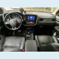 MITSUBISHI OUTLANDER 2.2 4X4 16V DIESEL 4P AUT. - N/D - 2016 Foto 3 (Miniatura)