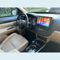 MITSUBISHI OUTLANDER 3.0 GT 4X4 V6 24V 4P AUT. - N/D - 2018 Foto 3 (Miniatura)