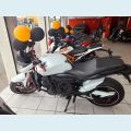 HONDA CB 600F HORNET - BRANCO - 2011 Foto 3 (Miniatura)