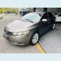 KIA CERATO 1.6 16V MEC. - CINZA - 2011 Foto 3 (Miniatura)
