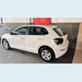 VOLKSWAGEN POLO 1.0 MPI TOTAL FLEX MANUAL - BRANCO - 2024 Foto 3 (Miniatura)