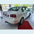 VOLKSWAGEN POLO COMFORTLINE 2.0 FLEX MANUAL 4P - BRANCO - 2013 Foto 3 (Miniatura)