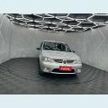 RENAULT LOGAN EXPRESSION 1.6 8V FLEX MANUAL 4P - PRATA - 2009 Foto 3 (Miniatura)