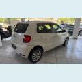 VOLKSWAGEN FOX 1.0 8V FLEX MANUAL 4P - BRANCO - 2014 Foto 3 (Miniatura)