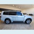 MITSUBISHI PAJERO FULL 3.2 HPE 4X4 16V TURBO INTERCOOLER DIESEL 4P AUT. - BRANCO - 2014 Foto 4 (Miniatura)
