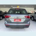 VOLKSWAGEN TIGUAN 1.4 250 TSI TOTAL FLEX ALLSPACE COMFORTLINE TIPTRONIC - CINZA - 2018 Foto 4 (Miniatura)