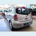 NISSAN MARCH 1.0 S 16V FLEX 4P MANUAL - PRATA - 2013 Foto 4 (Miniatura)