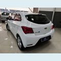 CHEVROLET ONIX 1.4 MPFI LT 8V FLEX 4P MANUAL - BRANCO - 2019 Foto 4 (Miniatura)