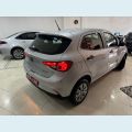 FIAT ARGO 1.0 FLEX MANUAL - PRATA - 2023 Foto 4 (Miniatura)
