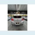 CHEVROLET ONIX - PRATA - 2017 Foto 4 (Miniatura)