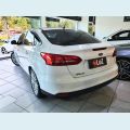 FORD FOCUS SEDAN TITANIUM 2.0 POWERSHIFT AUT. - BRANCO - 2018 Foto 4 (Miniatura)